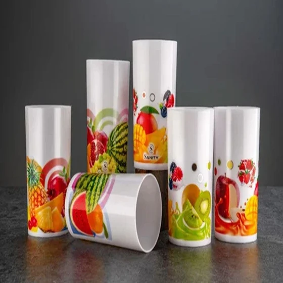 plastic-multicolor-glass-2.webp