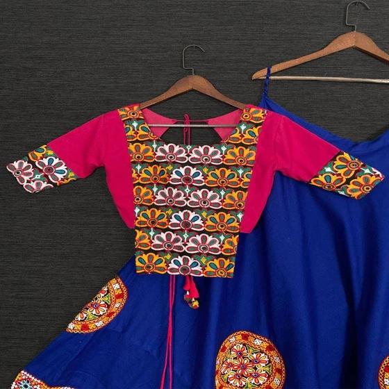 colours-dandiya-dress-2.webp
