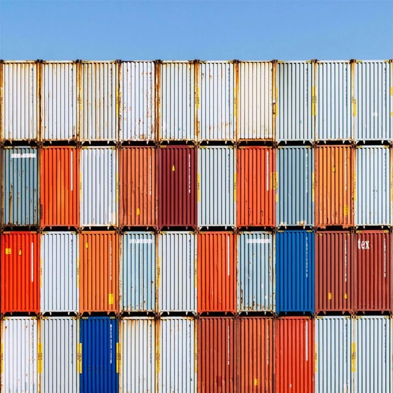 multicolor-ms-shipping-container-2.webp