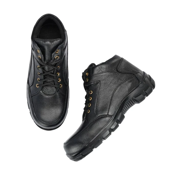 Black Industrial Shoes — Air mesh and eva pu