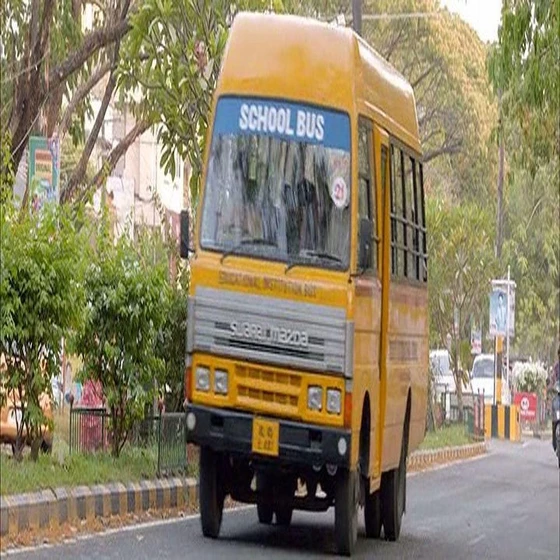 swaraj-mazda-bus-2.webp