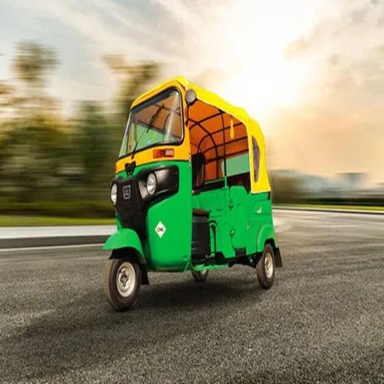 Automobile 3 Wheeler Body — Paint coated surface finishing
