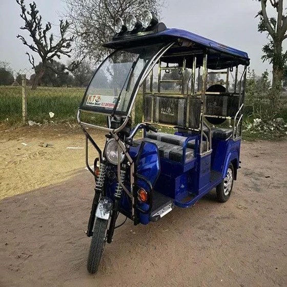 steel-auto-rickshaw-2.webp