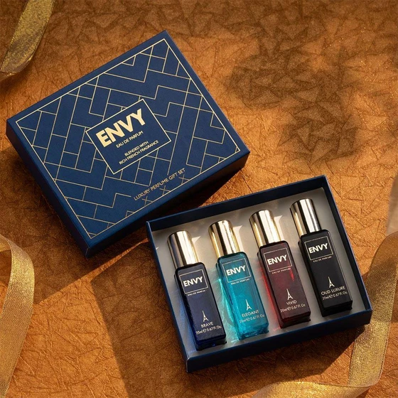 luxury-perfume-box-2.webp