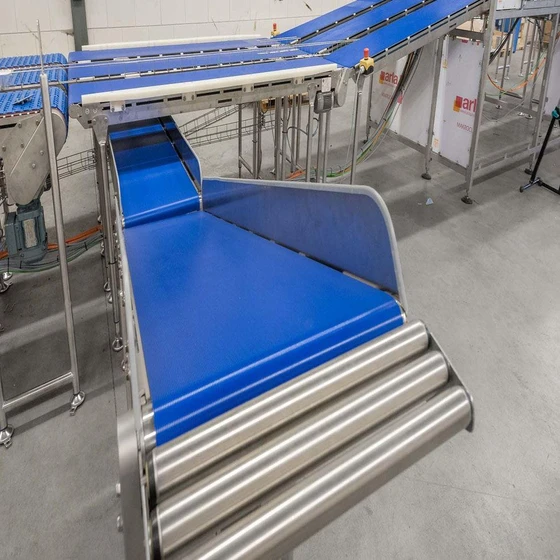 logistics-belt-conveyor-1.webp