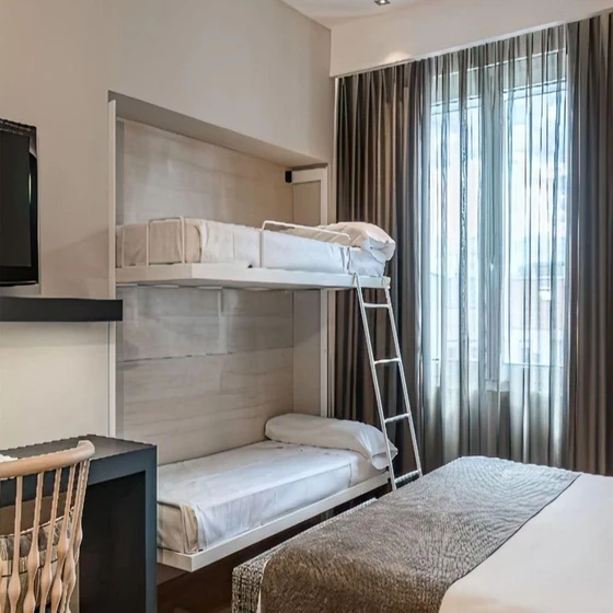 hostel-bunk-beds-2.webp