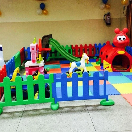 peach-toy-rental-services-2.webp