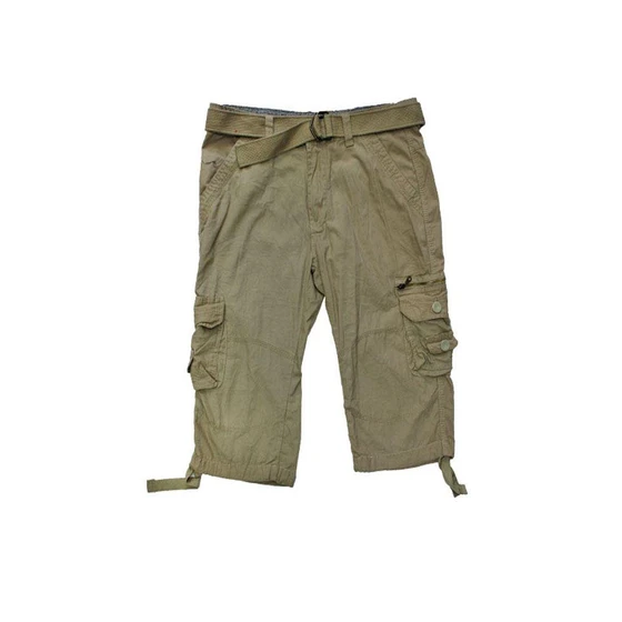 Three Fourth Shorts — Elastic waist with button