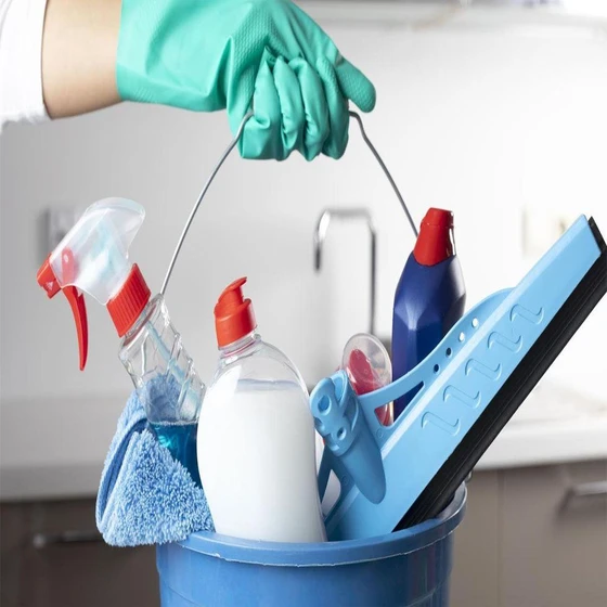 industrial-cleaning-chemical-2.webp
