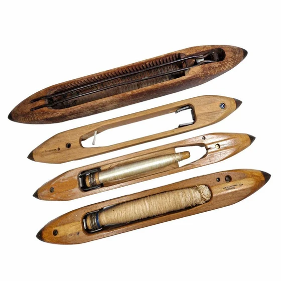 handloom-shuttle-loom-2.webp