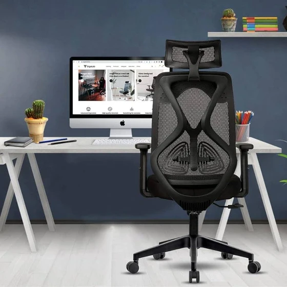 Revolve Racing Chair — Ergonomic design, sturdy