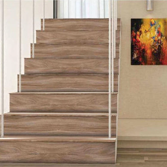 step-riser-tiles-2.webp