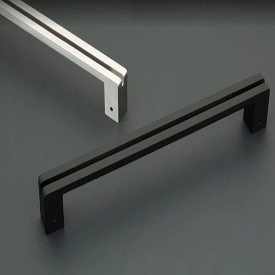 door-aluminium-handle-1.webp