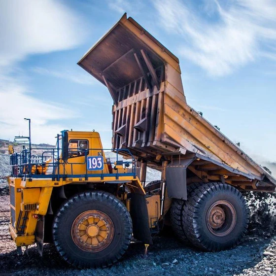mining-dumper-trucks-2.webp