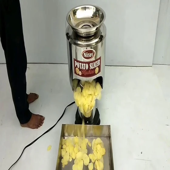 making-chips-machine-2.webp