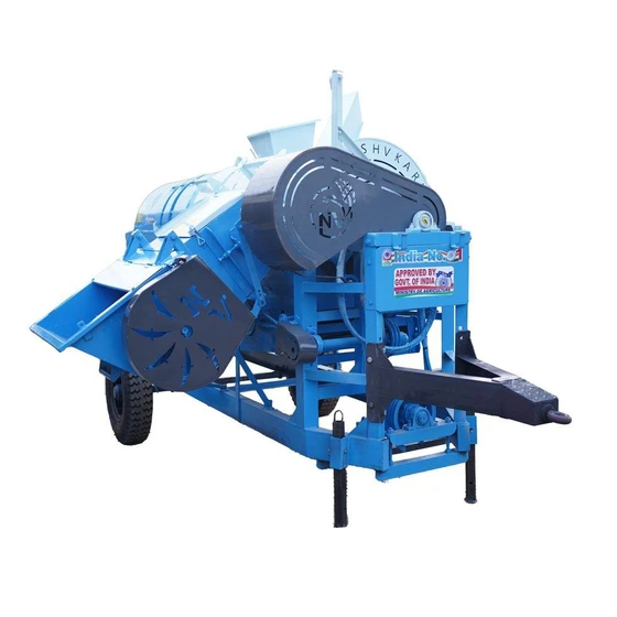 mini-combine-thresher-2.webp