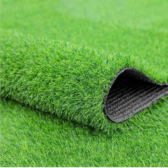natural-green-grass-2.webp