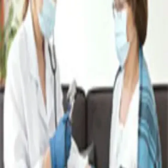 manufacturers-home-health-care-services-THn4Pn0H.webp