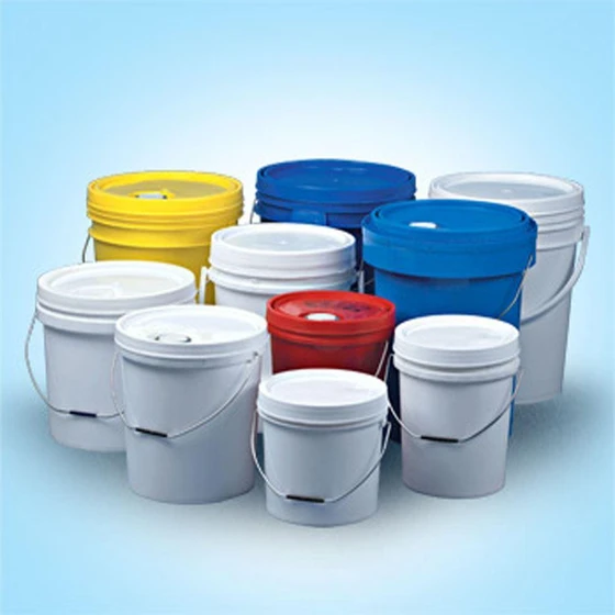 plastic-paint-containers-2.webp