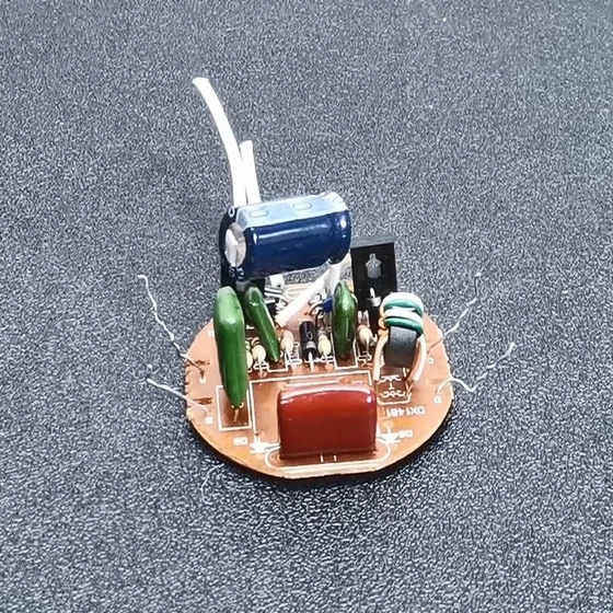 cfl-circuit-board-2.webp