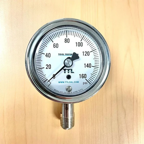 Analog Pressure Gauge — Pressure measuring instrument