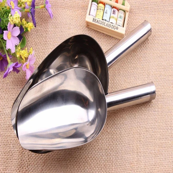 stainless-steel-scoop-2.webp