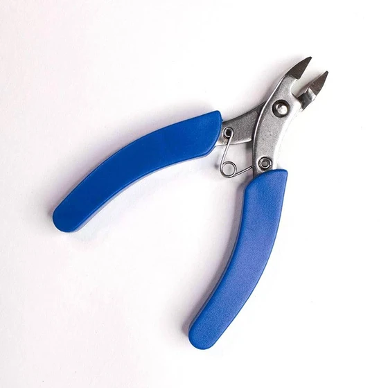 SS Nipper Cutter — Non slip grip type, plastic