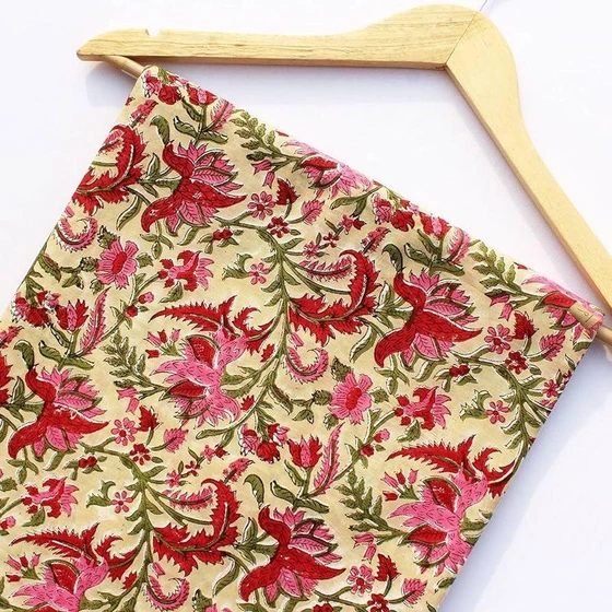 customize-cotton-fabric-1.webp
