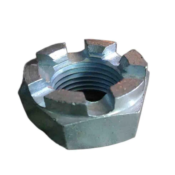 silver-castle-nut-2.webp