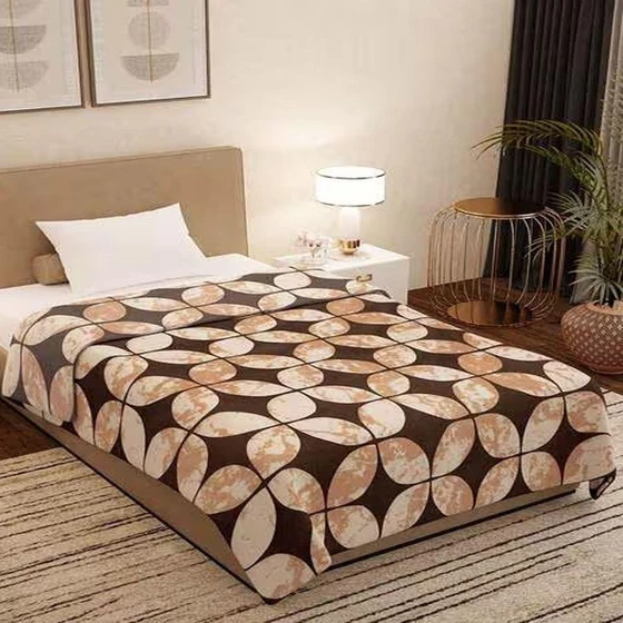 printed-designed-blankets-2.webp