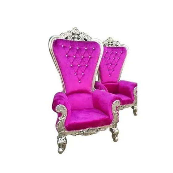 pink-wedding-chair-2.webp