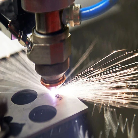 steel-laser-cutting-service-1.webp