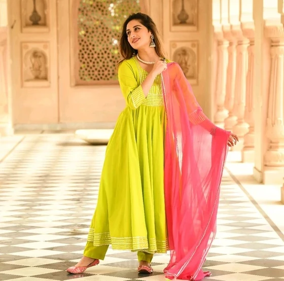 Neha Collection Beautiful 3-Piece Salwar Kameez With Dupatta