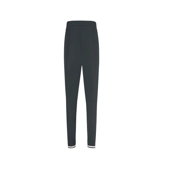 tapered-pants-men-2.webp