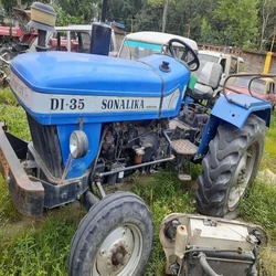 Farm Tractor Second Hand, Paddy field operations
