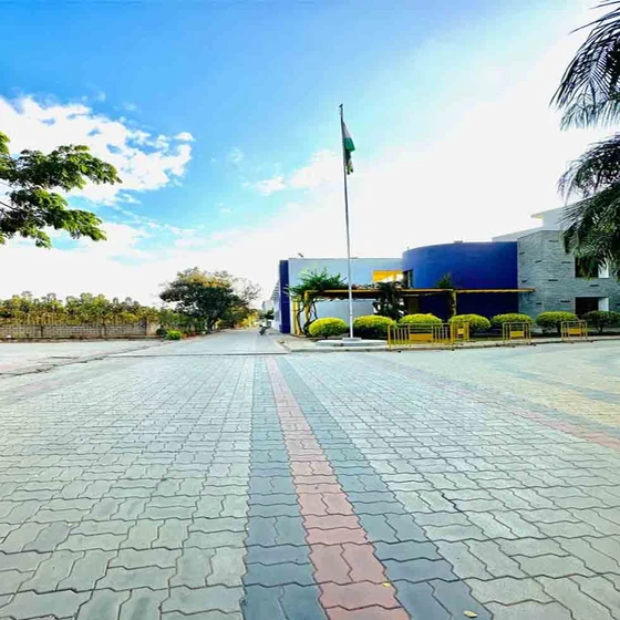 vitrified-outdoor-tiles-1.webp