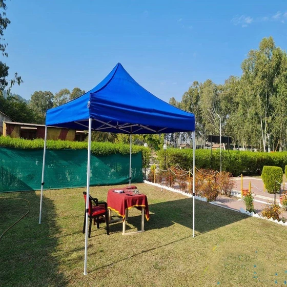 promo-canopy-tent-2.webp