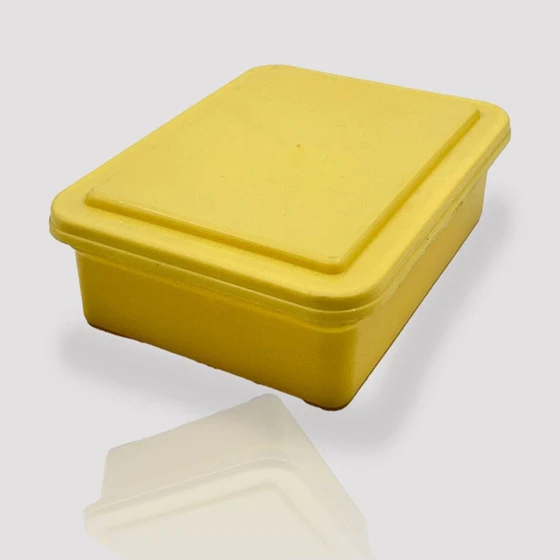 plastic-cubes-for-sweets-2.webp