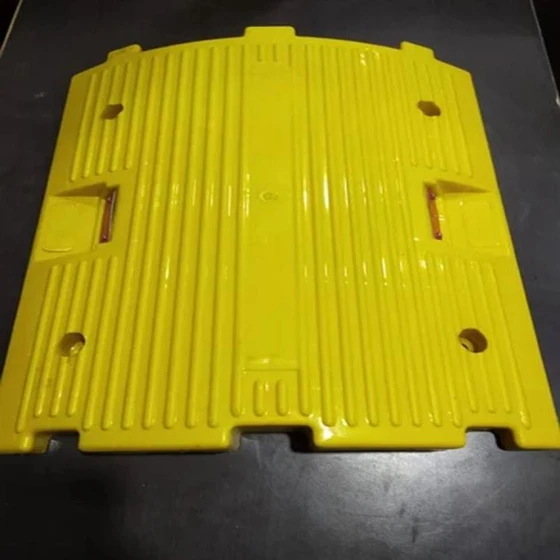alcolite-plastic-speed-breaker-2.webp