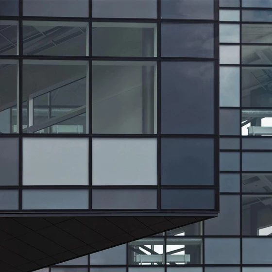 laminated-glass-natural-2.webp