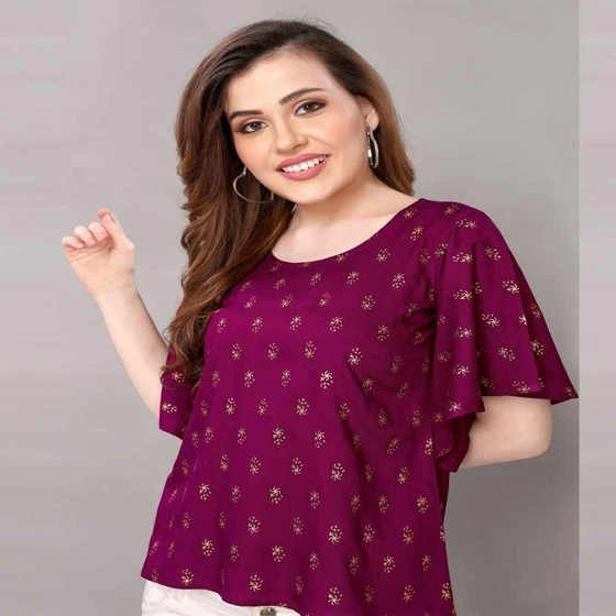 half-sleeves-tops-2.webp