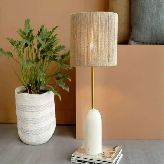 plain-table-lamps-2.webp