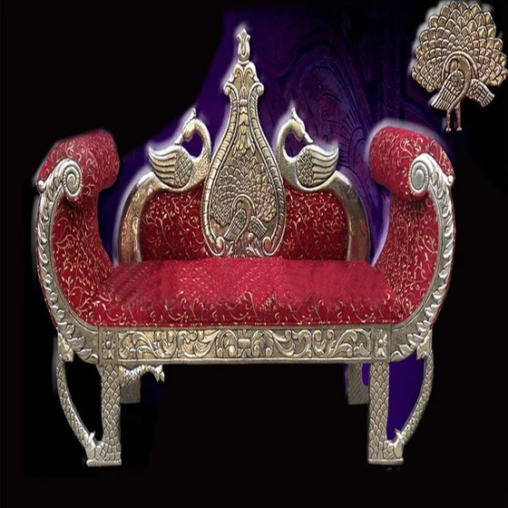 designer-wedding-chairs-1.webp