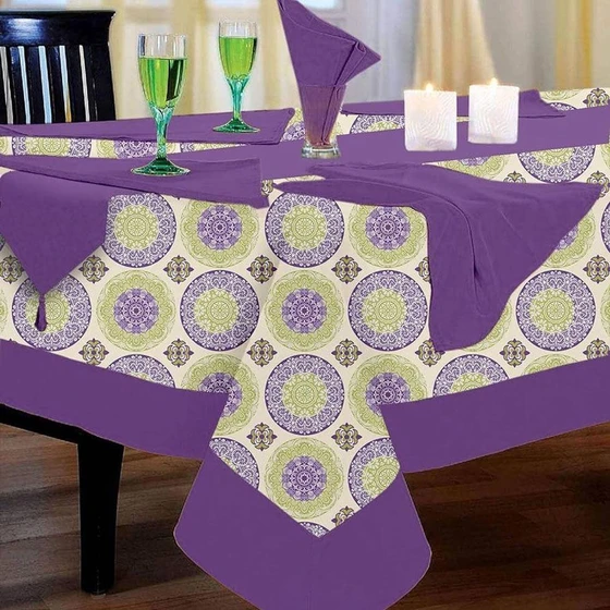 table-kitchen-linen-1.webp