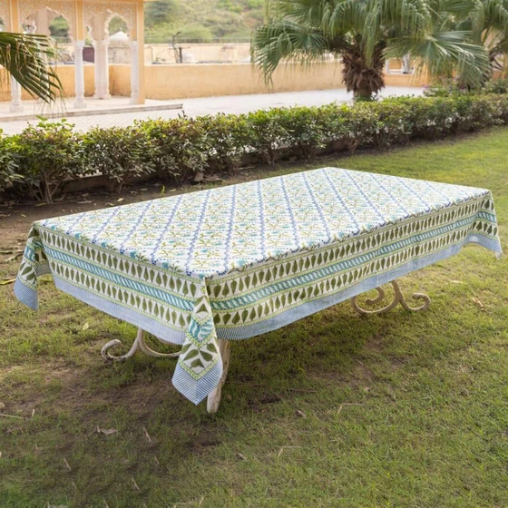 hand-printed-table-cover-2.webp