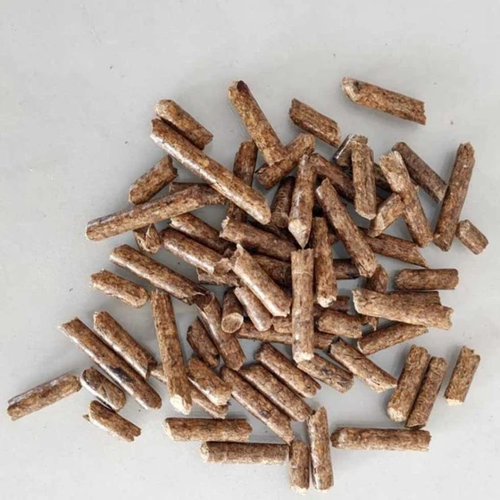 biomass-hardwood-pellet-2.webp