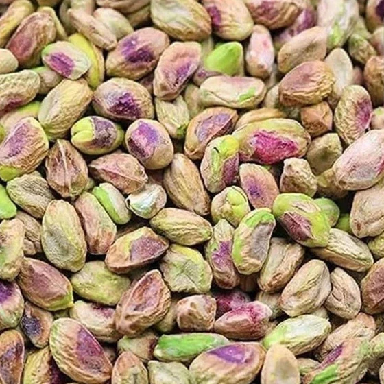 raw-pistachio-nuts-2.webp
