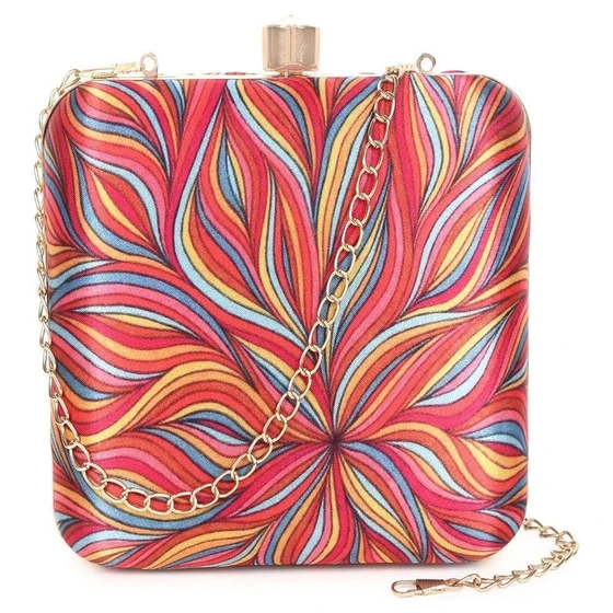 stylish-clutch-bag-1.webp