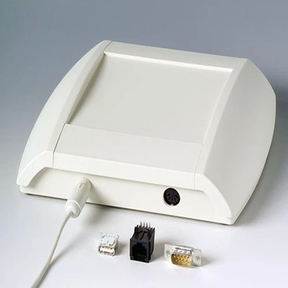 wall-mounted-plastic-enclosure-1.webp
