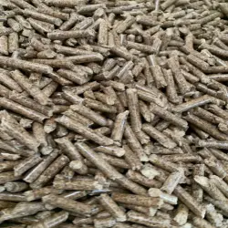 Two Way Pinewood Pellets, Ash Content 2-5